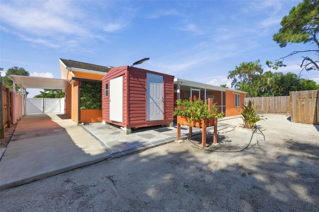 6625 Mauna Loa Boulevard , Sarasota, FL 34241 Photo