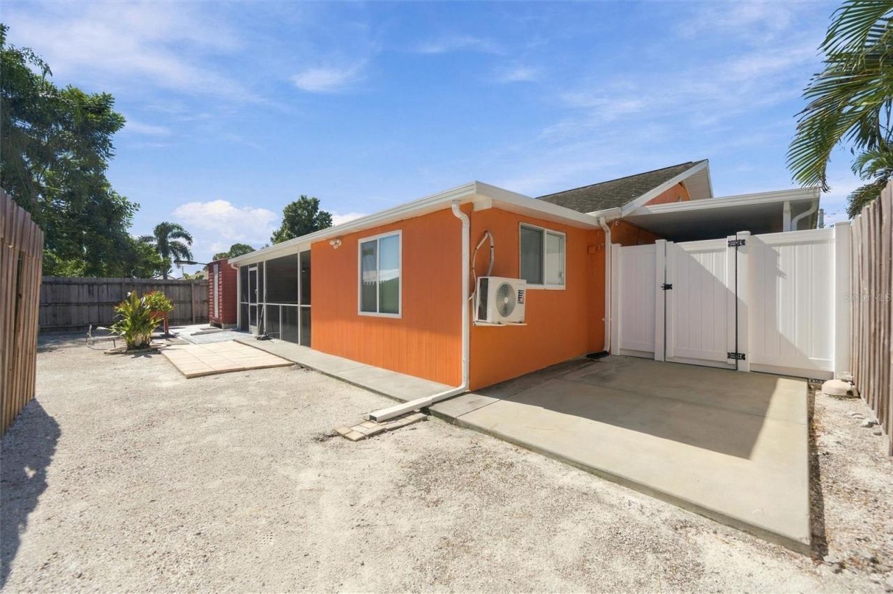 6625 Mauna Loa Boulevard , Sarasota, FL 34241 Photo