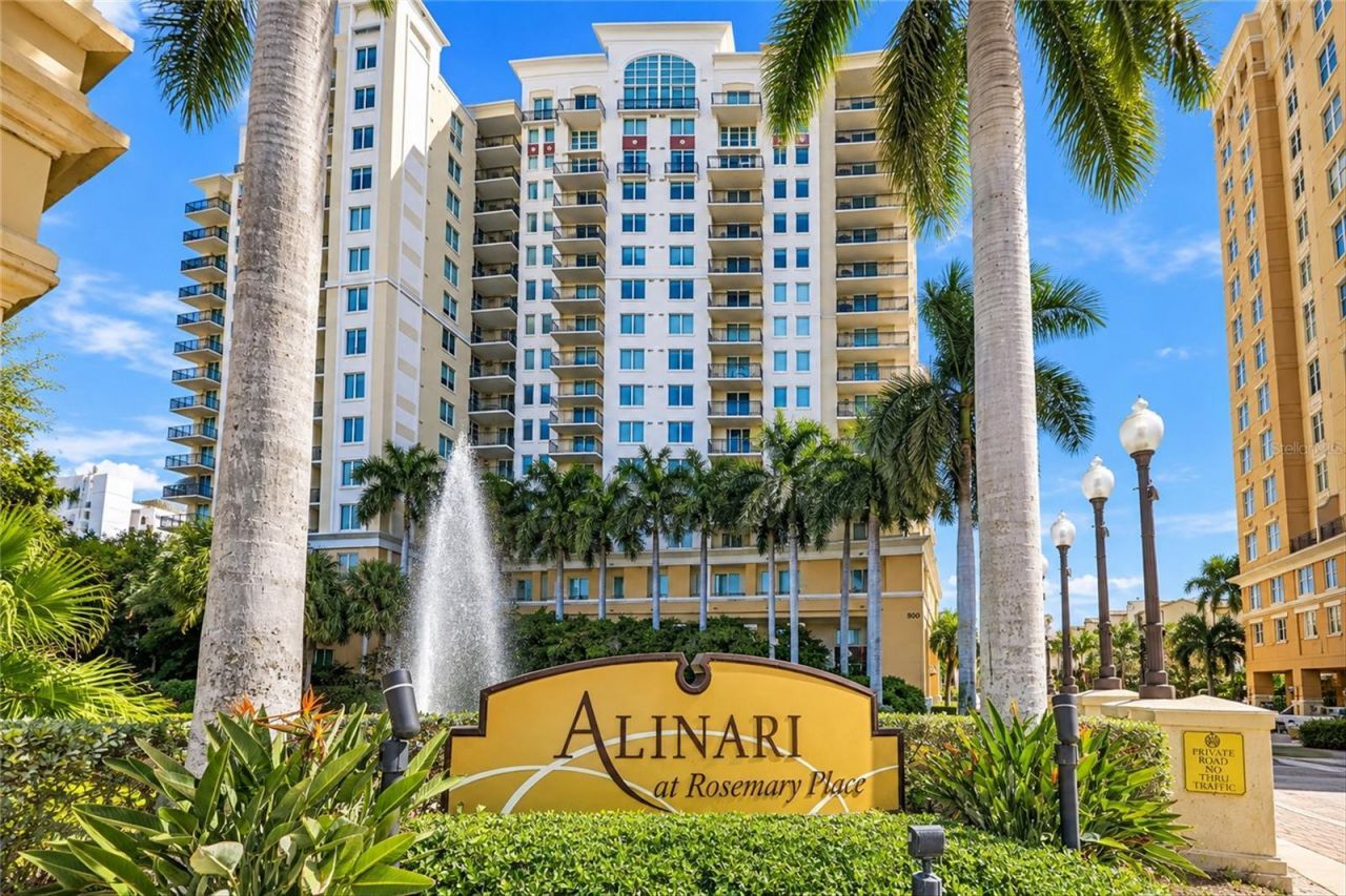 800 N Tamiami Trail, Unit 608, Sarasota, FL 34236 Photo