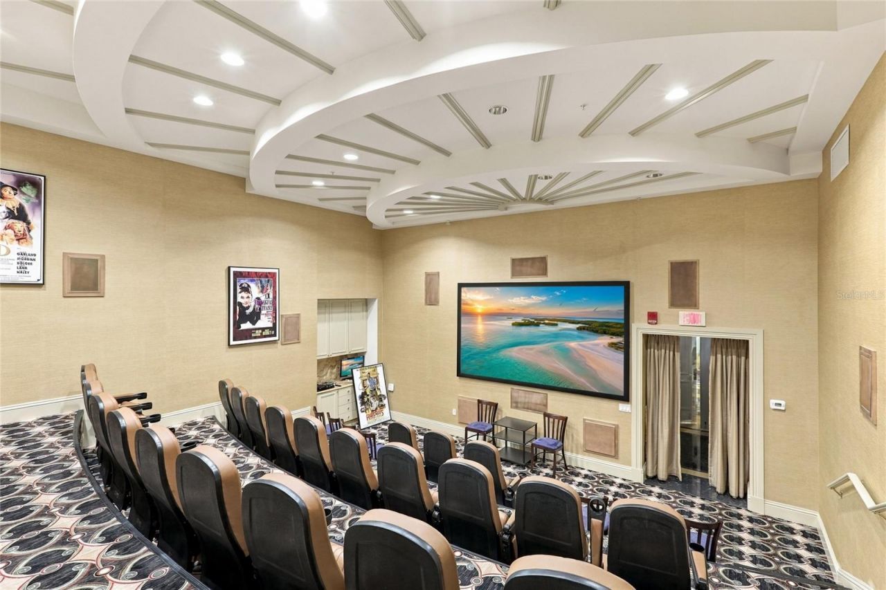 800 N Tamiami Trail, Unit 608, Sarasota, FL 34236 Photo