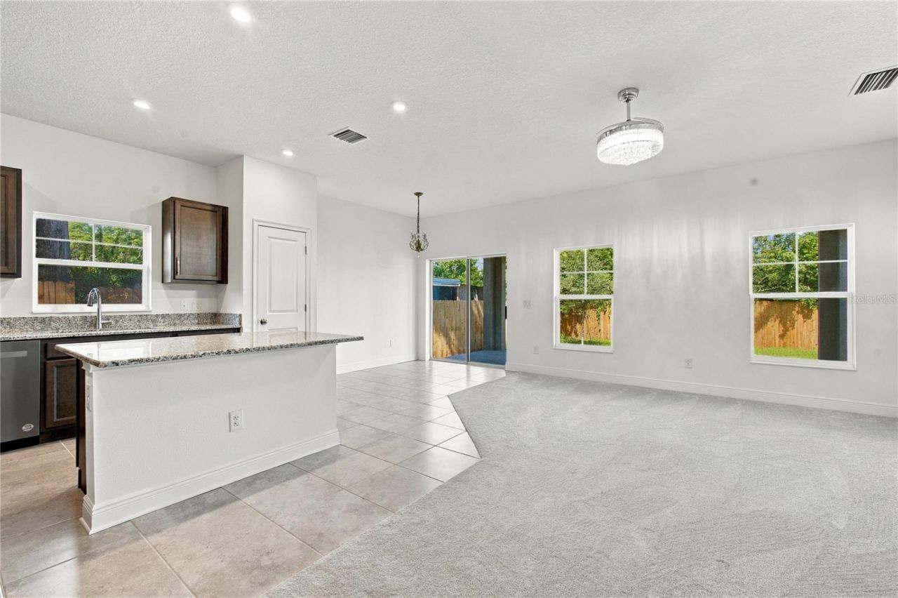 3033 54th Avenue N, Saint Petersburg, FL 33714 Photo