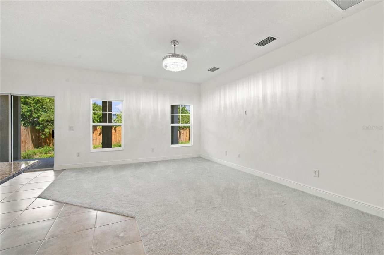3033 54th Avenue N, Saint Petersburg, FL 33714 Photo