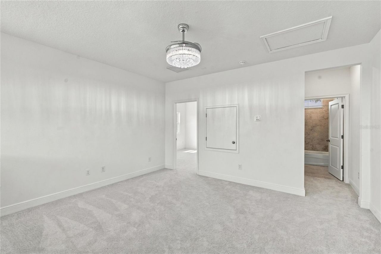 3033 54th Avenue N, Saint Petersburg, FL 33714 Photo
