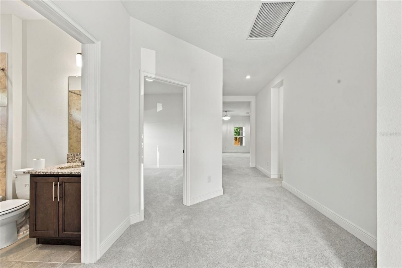 3033 54th Avenue N, Saint Petersburg, FL 33714 Photo