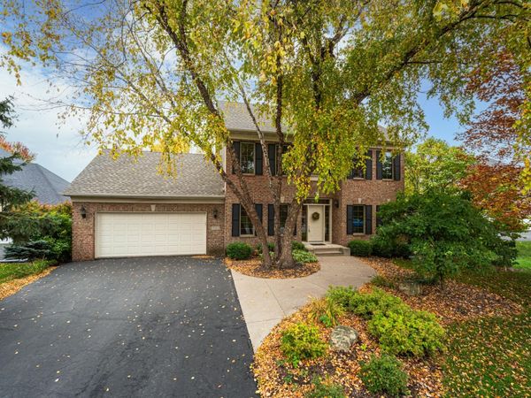 13563 Foxberry Road, Savage, MN 55378