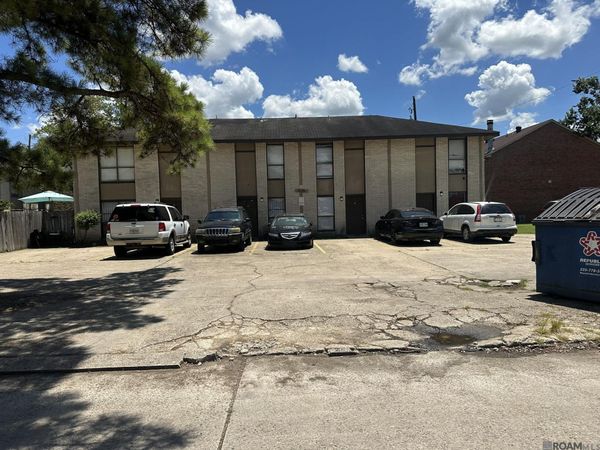 1629 Starboard Dr, Unit #16, Baton Rouge, LA 70820