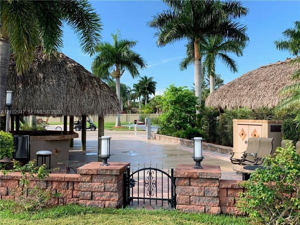 199 NW Hazard Way , Port St. Lucie, FL 34986