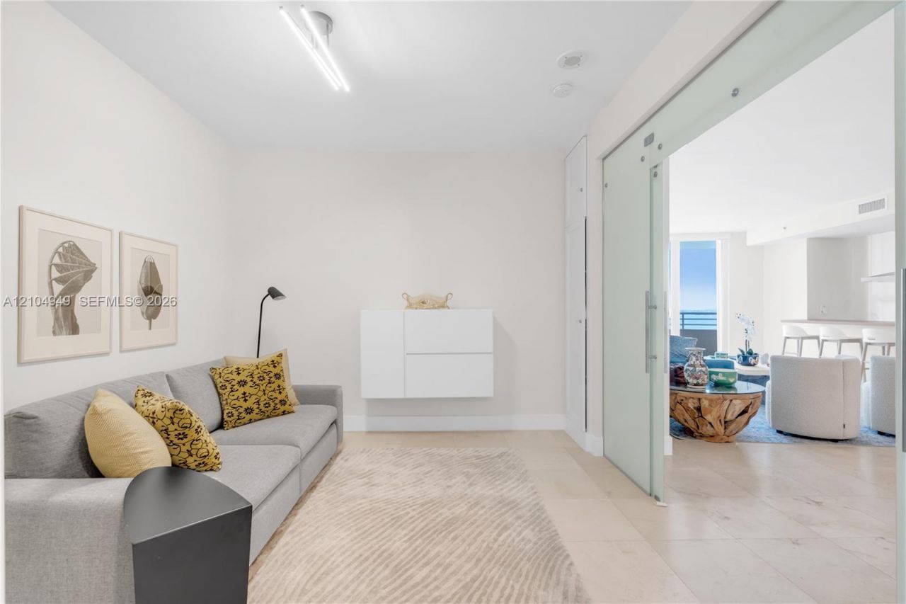 808 Brickell Key Dr , Unit 1006, Miami, FL 33131 Photo