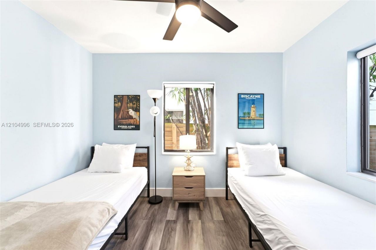 3134 Carter St , Unit 1, Miami, FL 33133 Photo