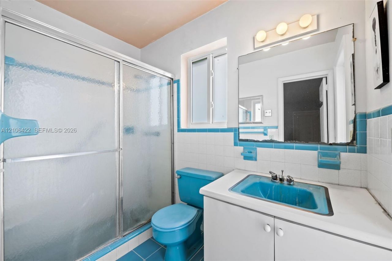 5212 Roosevelt St , Hollywood, FL 33021 Photo