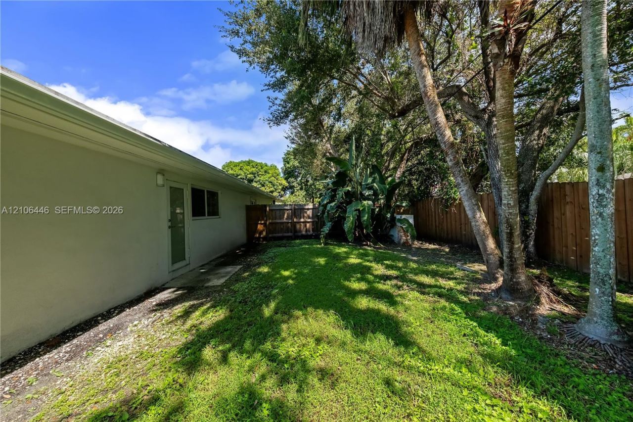 11727 SW 81 Rd , Unit 11727, Pinecrest, FL 33156 Photo