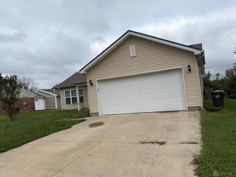 6725 Little Richmond Road, Dayton, OH 45426 Photo 3