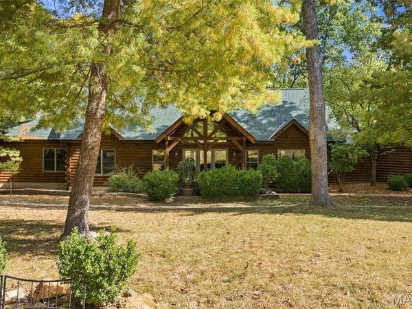 10 Cedar Fork Court, Defiance, MO 63341