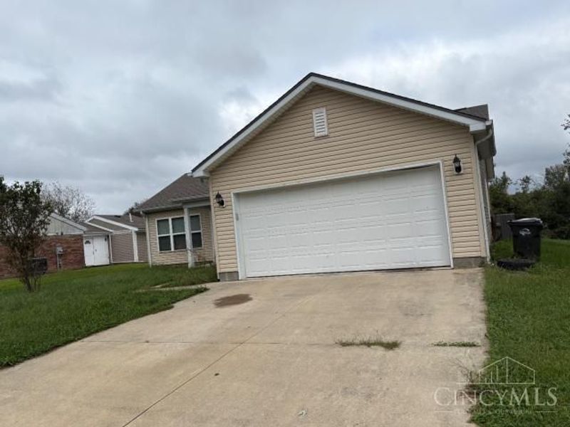 6725 Little Richmond Road, Trotwood, OH 45426 Photo 3