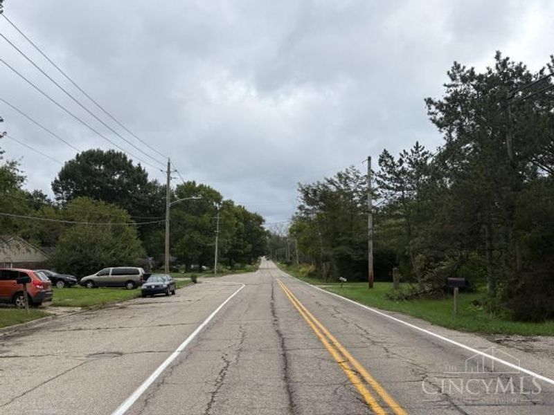 6725 Little Richmond Road, Trotwood, OH 45426 Photo 4