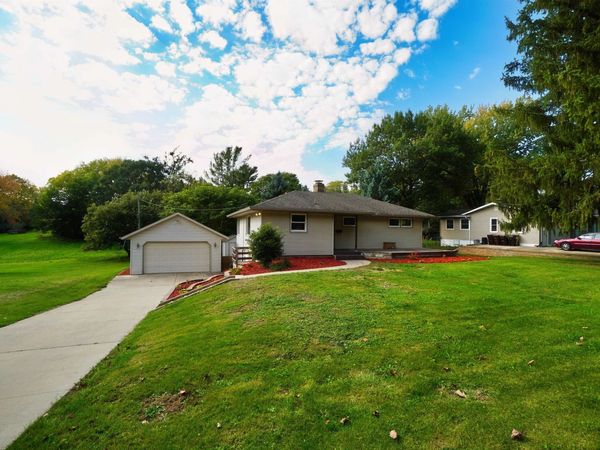 1526 S Harlem, FREEPORT, IL 61032