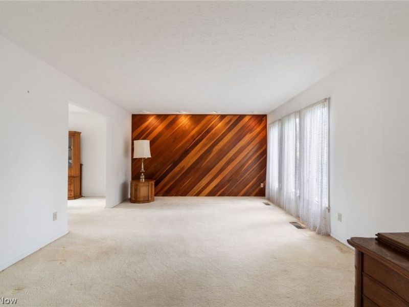2962 Wildridge Drive NW, Massillon, OH 44646 Photo 4