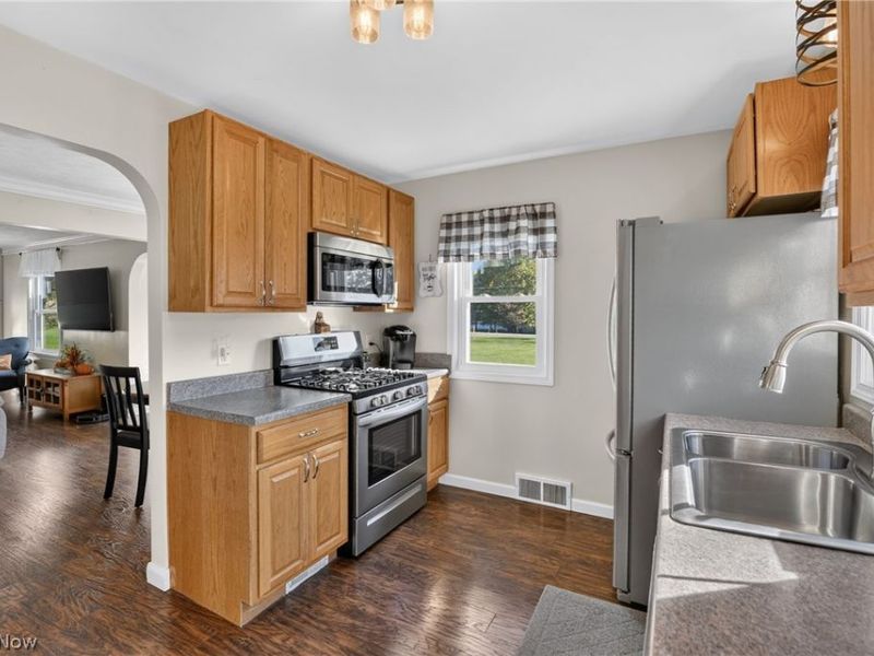 6961 Greenwich Road, Westfield Center, OH 44251 Photo 7