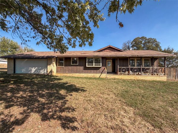30332 S Vfw Road , Stigler, OK 74462