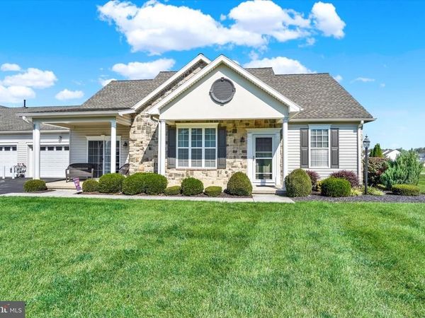 254 DOLOMITE DRIVE , YORK, PA 17408