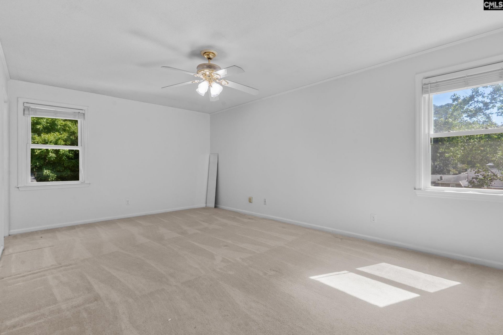 131 Canterfield Road  Photo 12