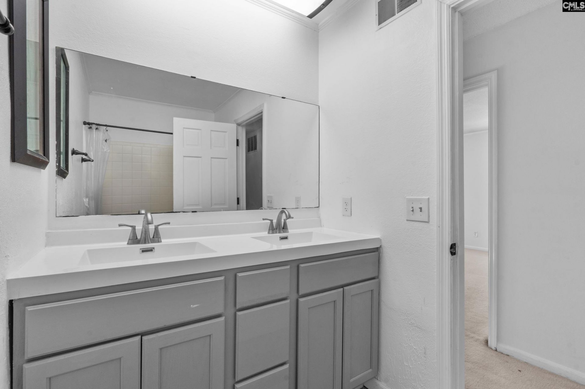 131 Canterfield Road  Photo 19