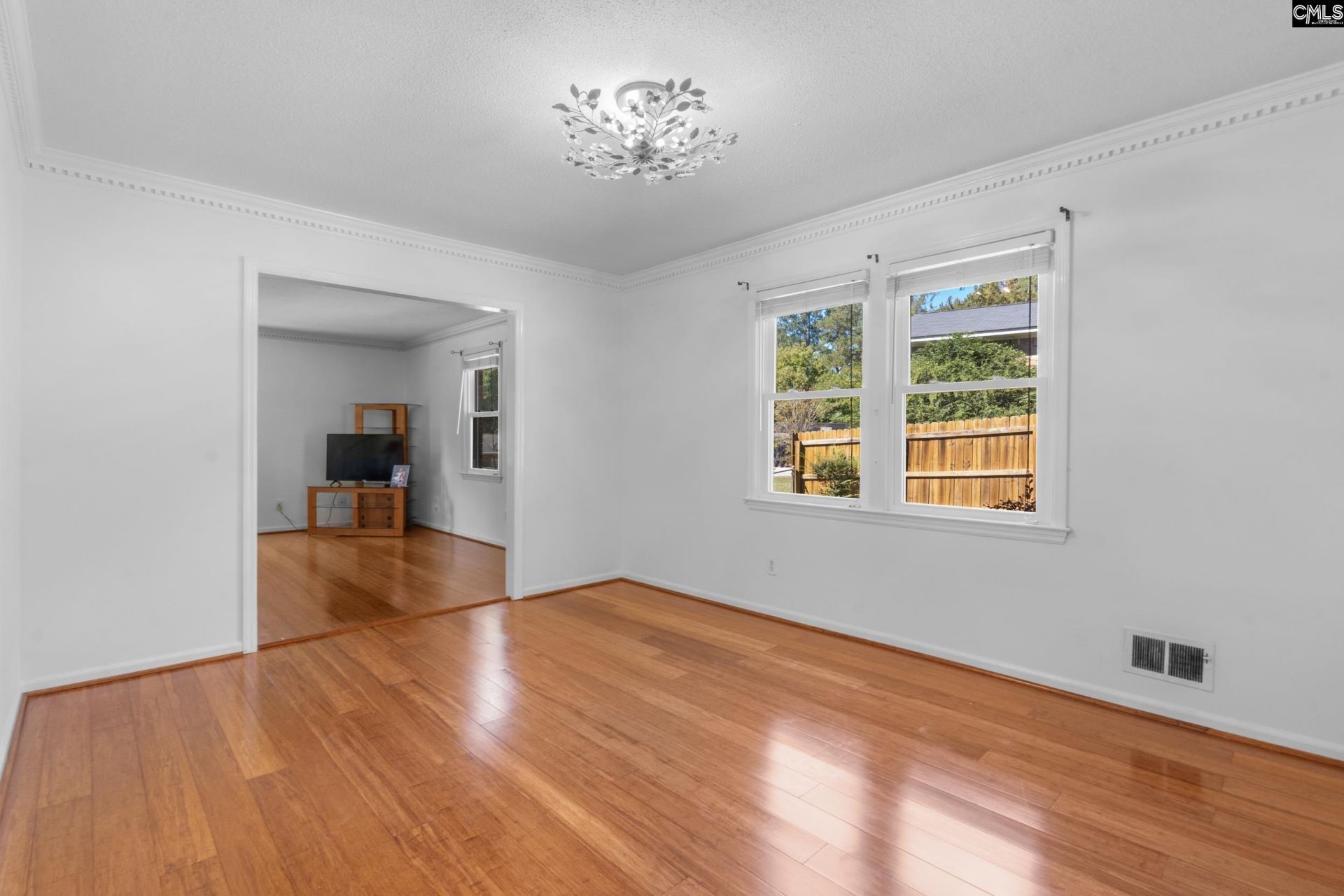 131 Canterfield Road  Photo 9