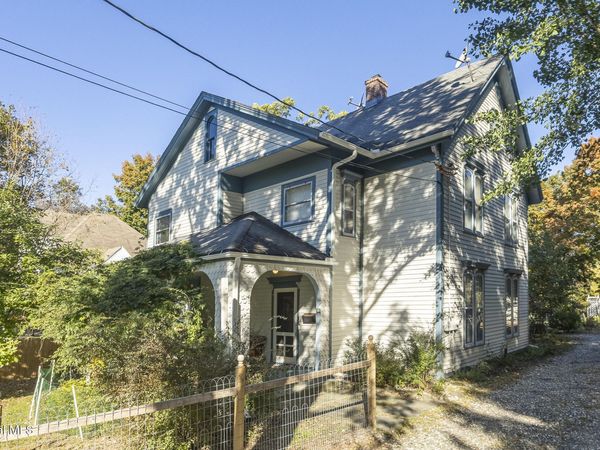 5 Fairview Avenue, Chatham, NY 12037
