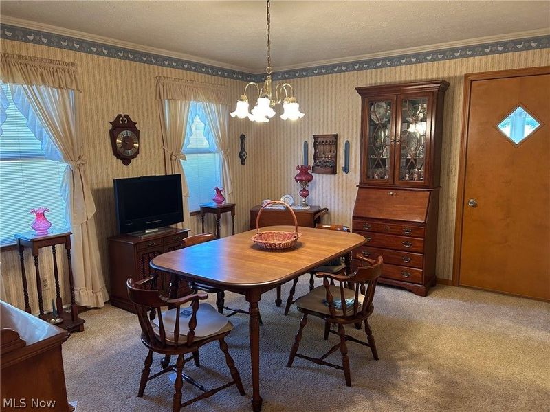 700 W Martin Street, East Palestine, OH 44413 Photo 19