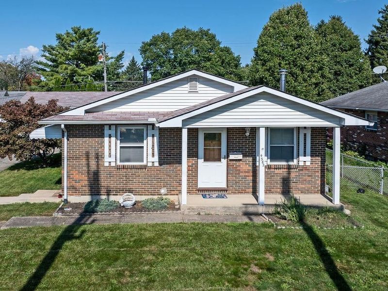 4582 Etna Road , Columbus, OH 43213 Photo 2
