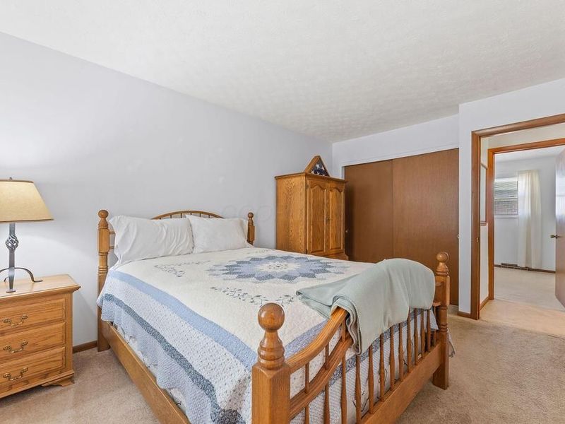 4582 Etna Road , Columbus, OH 43213 Photo 29