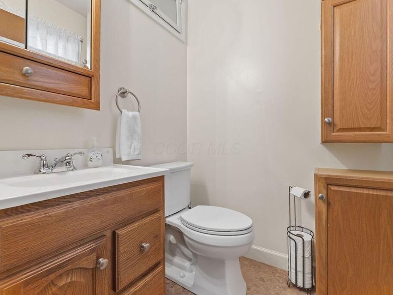 4582 Etna Road , Columbus, OH 43213 Photo 30