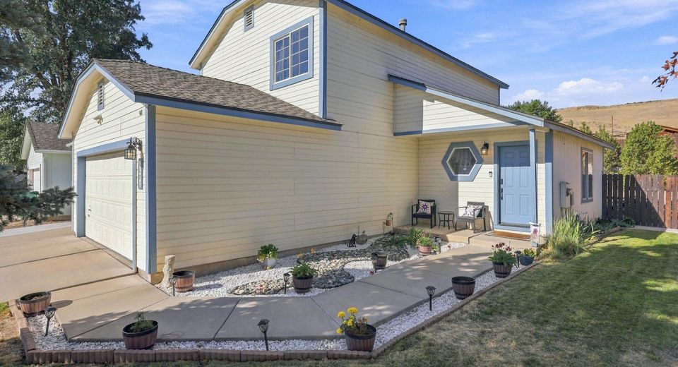 7395 Pah Rah Drive, Sparks, NV 89436 Photo
