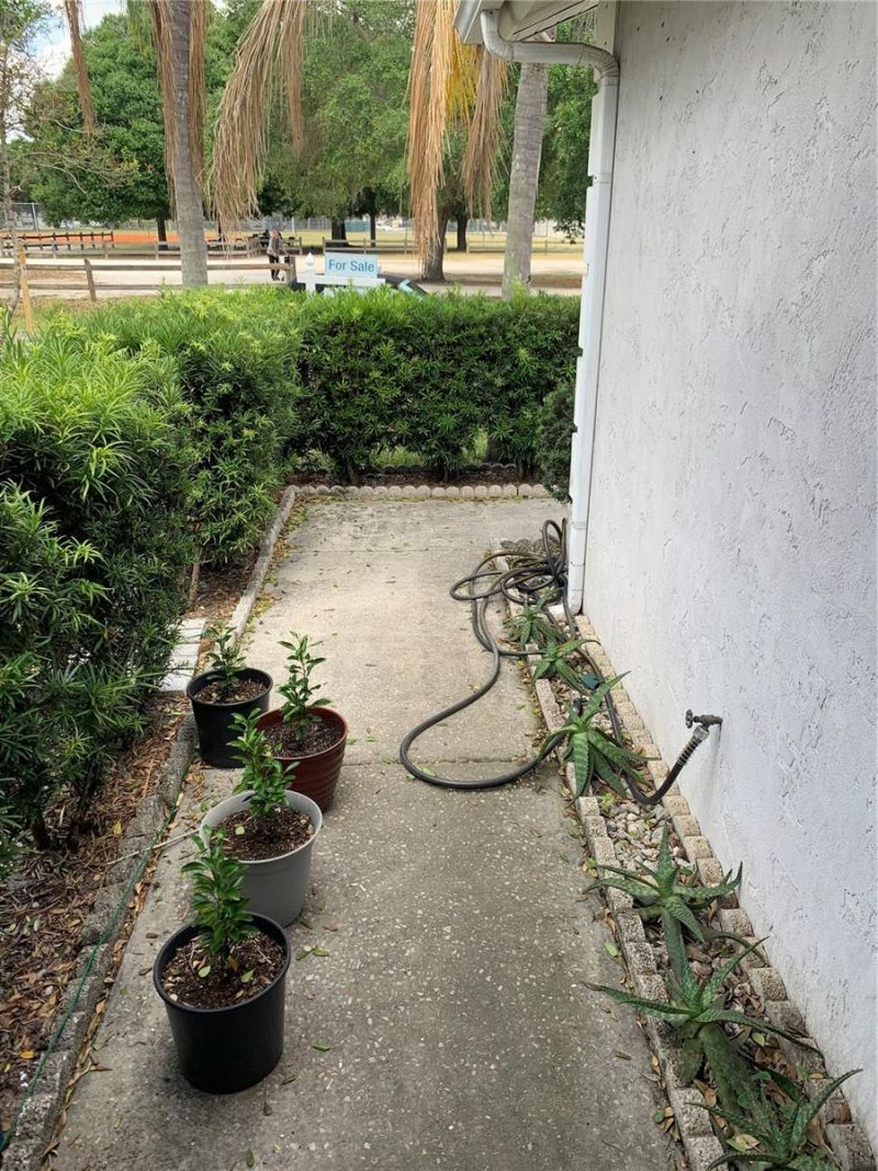 4432 Murdock Avenue , Sarasota, FL 34231 Photo