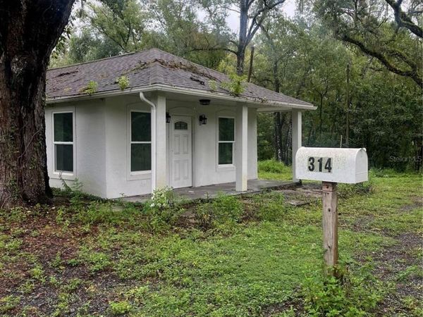 314 HENDRICKS AVENUE , BROOKSVILLE, FL 34601