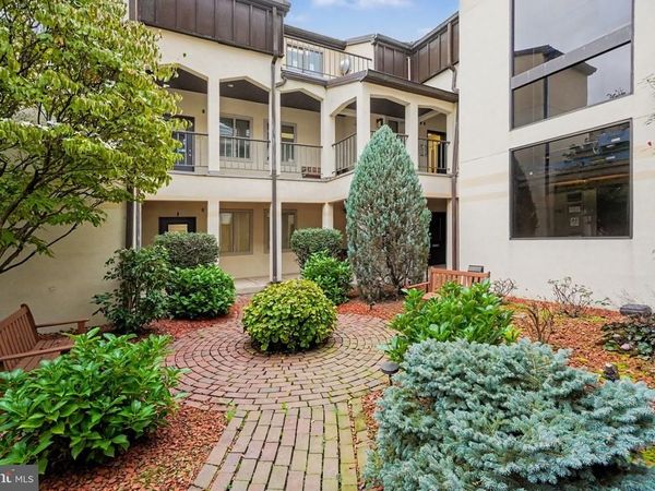 1372 N SUSQUEHANNA TRL, SELLINGSGROVE, PA 17870
