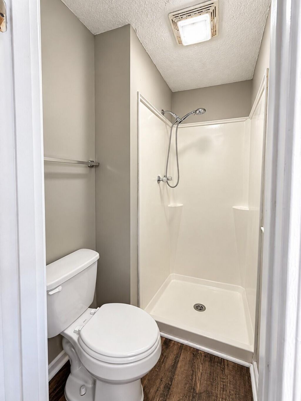 133 White Boulevard Photo 19