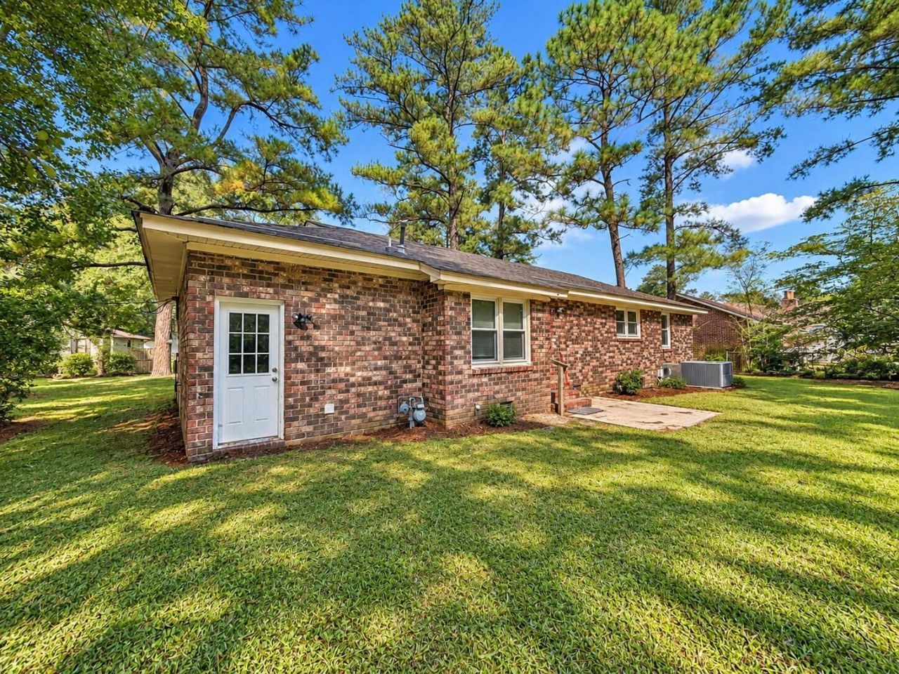 133 White Boulevard Photo 29