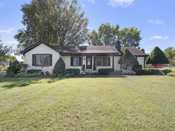 1841 Thompson Rd , Murfreesboro, TN 37128