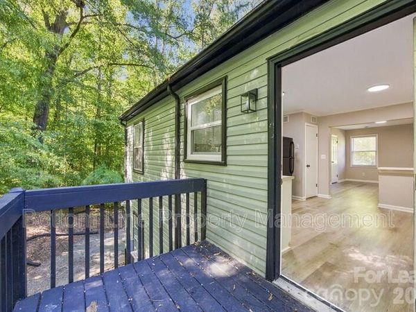 909 Carolina Avenue , Unit 8, Spencer, NC 28159