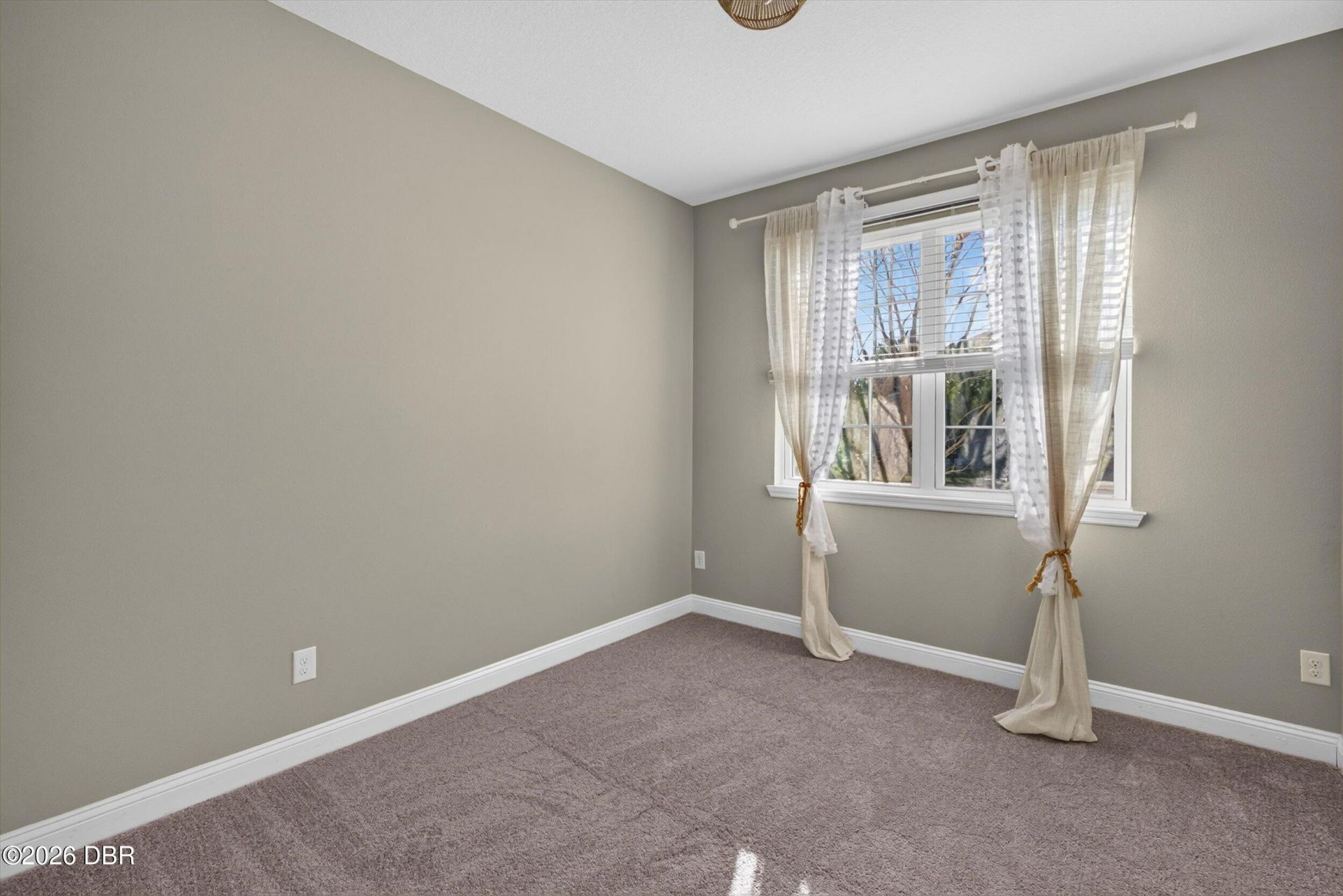549 Champion Ridge Drive, Daytona Beach, FL 32124 Photo