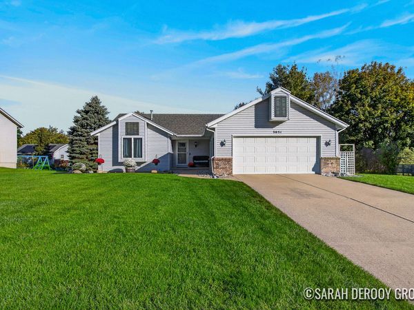 3051 Windy Wood Street SE, Kentwood, MI 49512