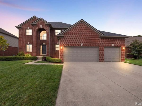 51783 Mauro Lane, Macomb Township, Mi 48042