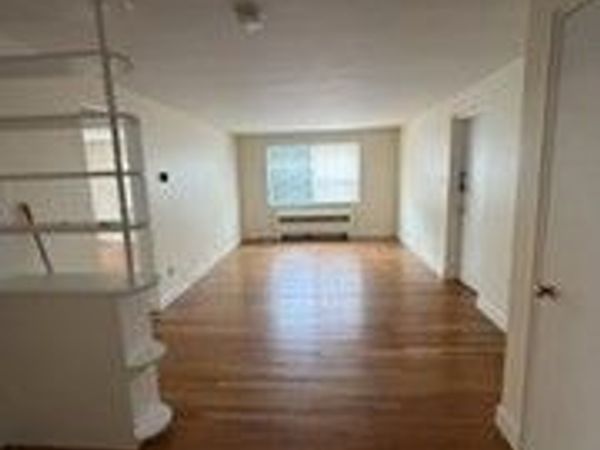 8 Menotomy, Unit 3, Arlington, MA 02474