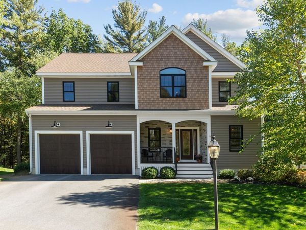 16 Birch Ln, Carlisle, MA 01741