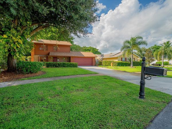 1551 Wyndcliff Drive, Wellington, FL 33414