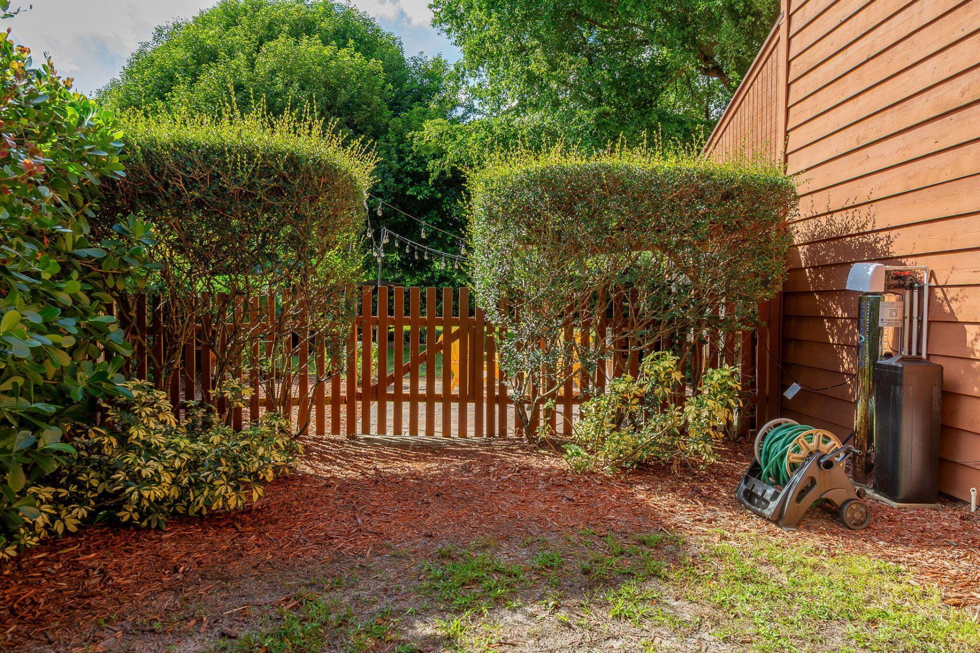 1551 Wyndcliff Drive, Wellington, FL 33414 Photo
