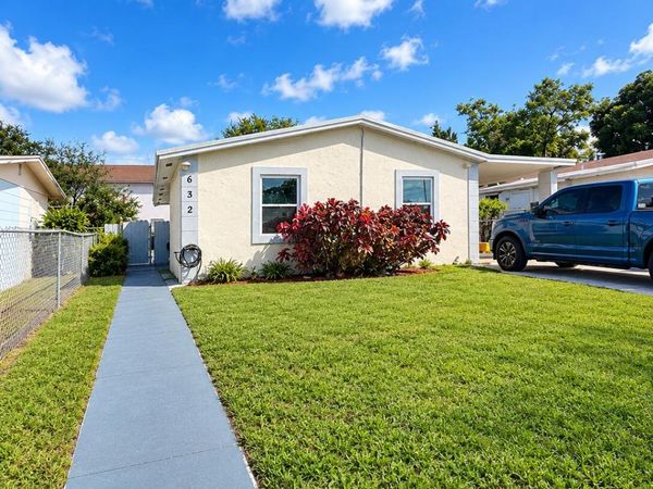 632 W 5TH Street, Riviera Beach, FL 33404