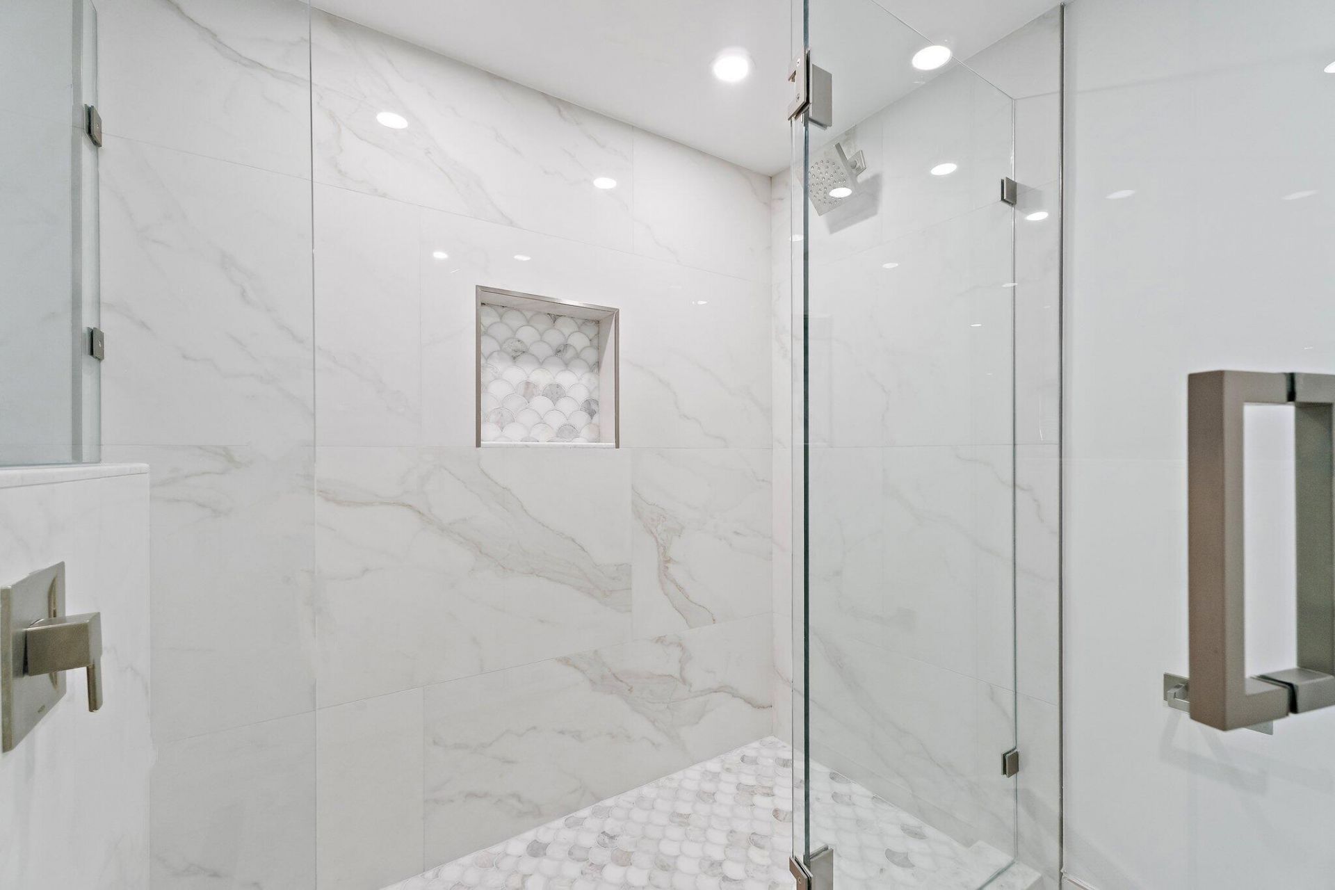 911 Ocean Drive, Unit 404, Juno Beach, FL 33408 Photo