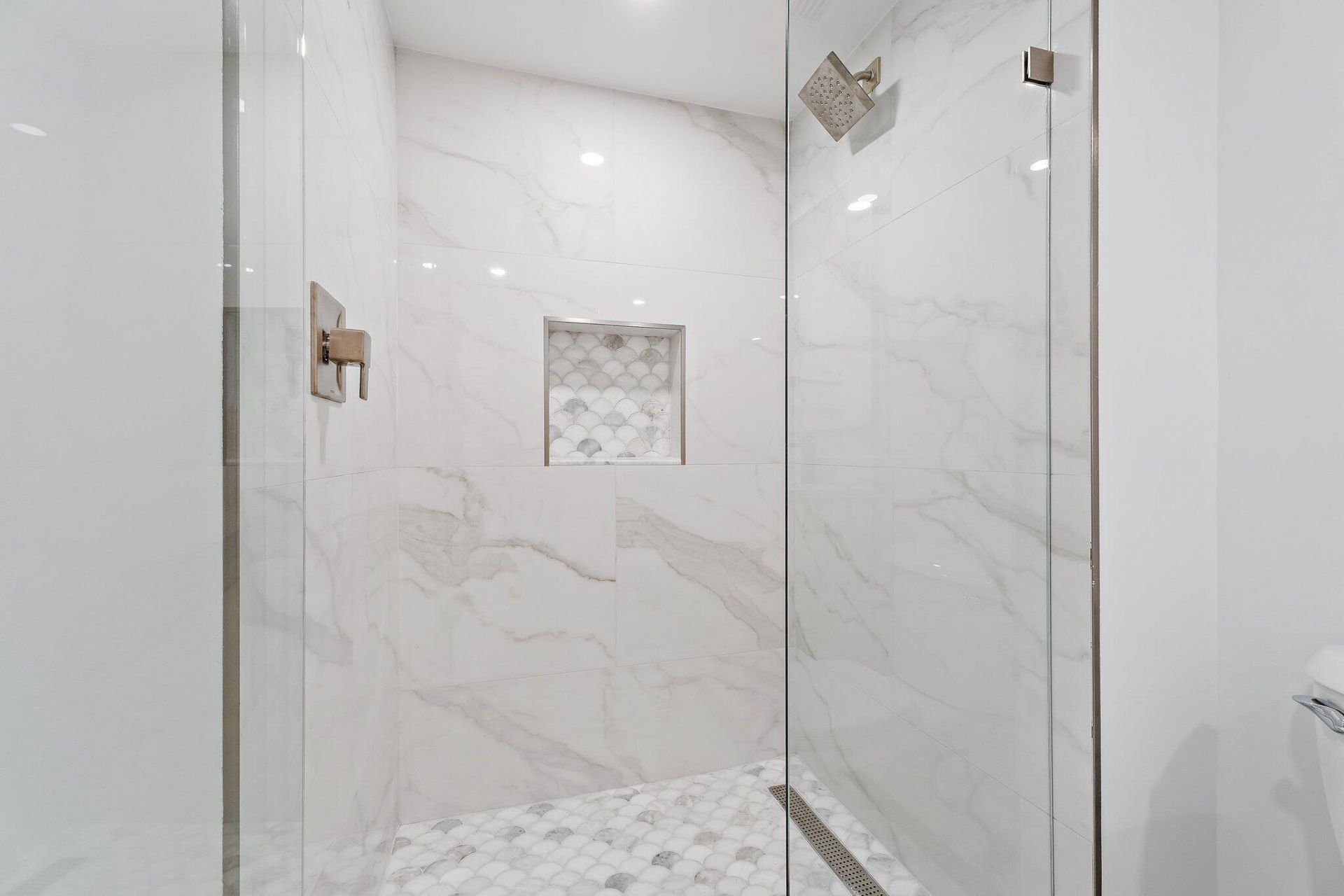 911 Ocean Drive, Unit 404, Juno Beach, FL 33408 Photo